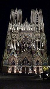 Cathedral-at-night300