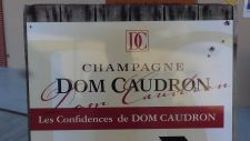 Les-Confidences-sign-225