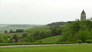 Allemant-at-the-northern-end-of Le-Sezannais-300